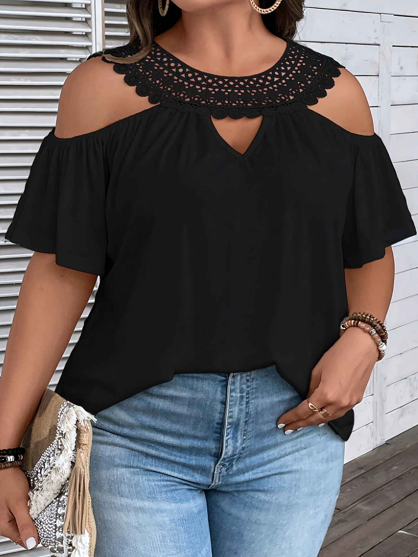 plus size lace stitching t shirt casual cold shoulder short sleeve crew neck t shirt womens plus size clothing details 11