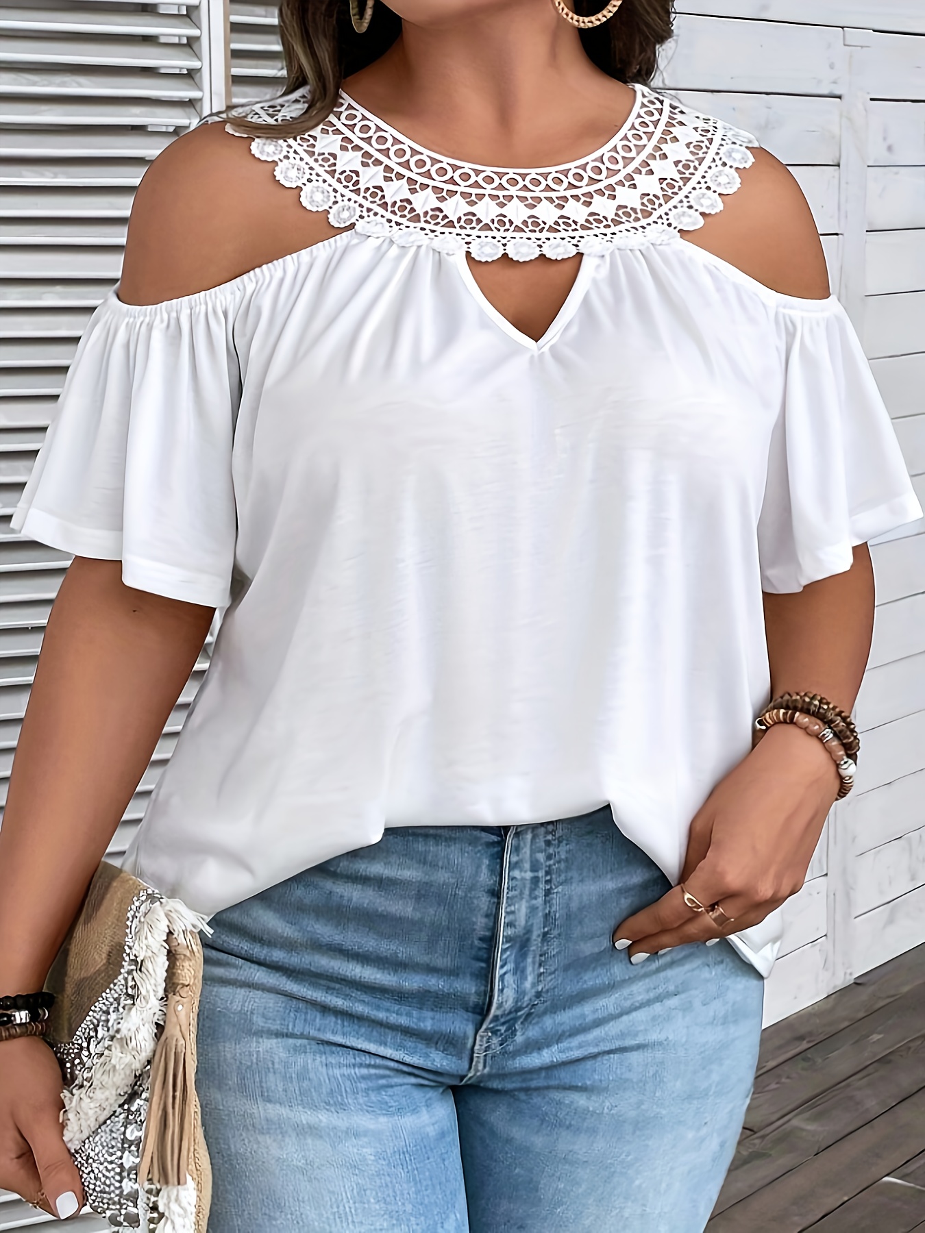 plus size lace stitching t shirt casual cold shoulder short sleeve crew neck t shirt womens plus size clothing details 16