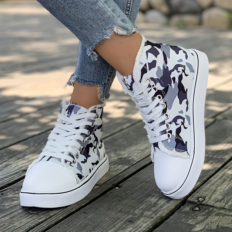 Women s Camouflage Canvas Sneakers Casual Lace High Top details 3