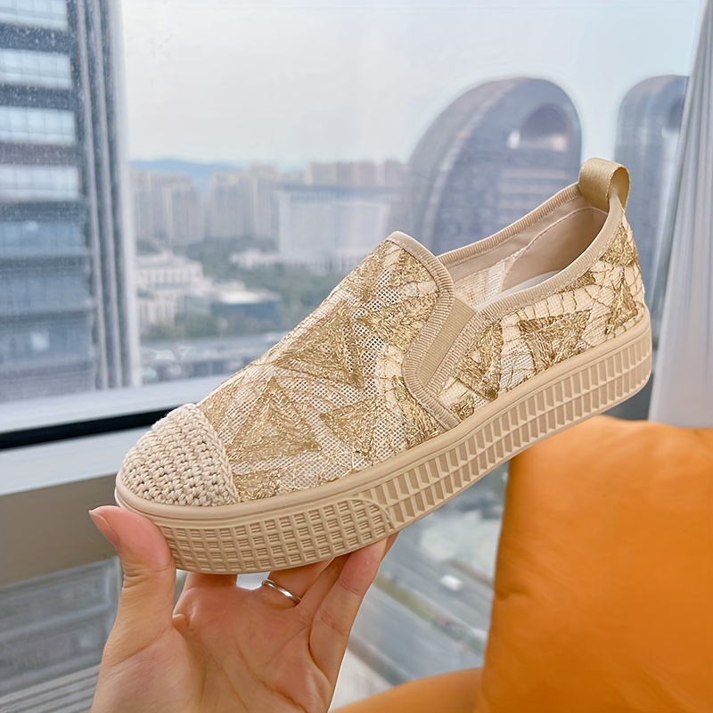 Breathable Mesh Sneakers Women Low top Flat Shoes Soft details 5